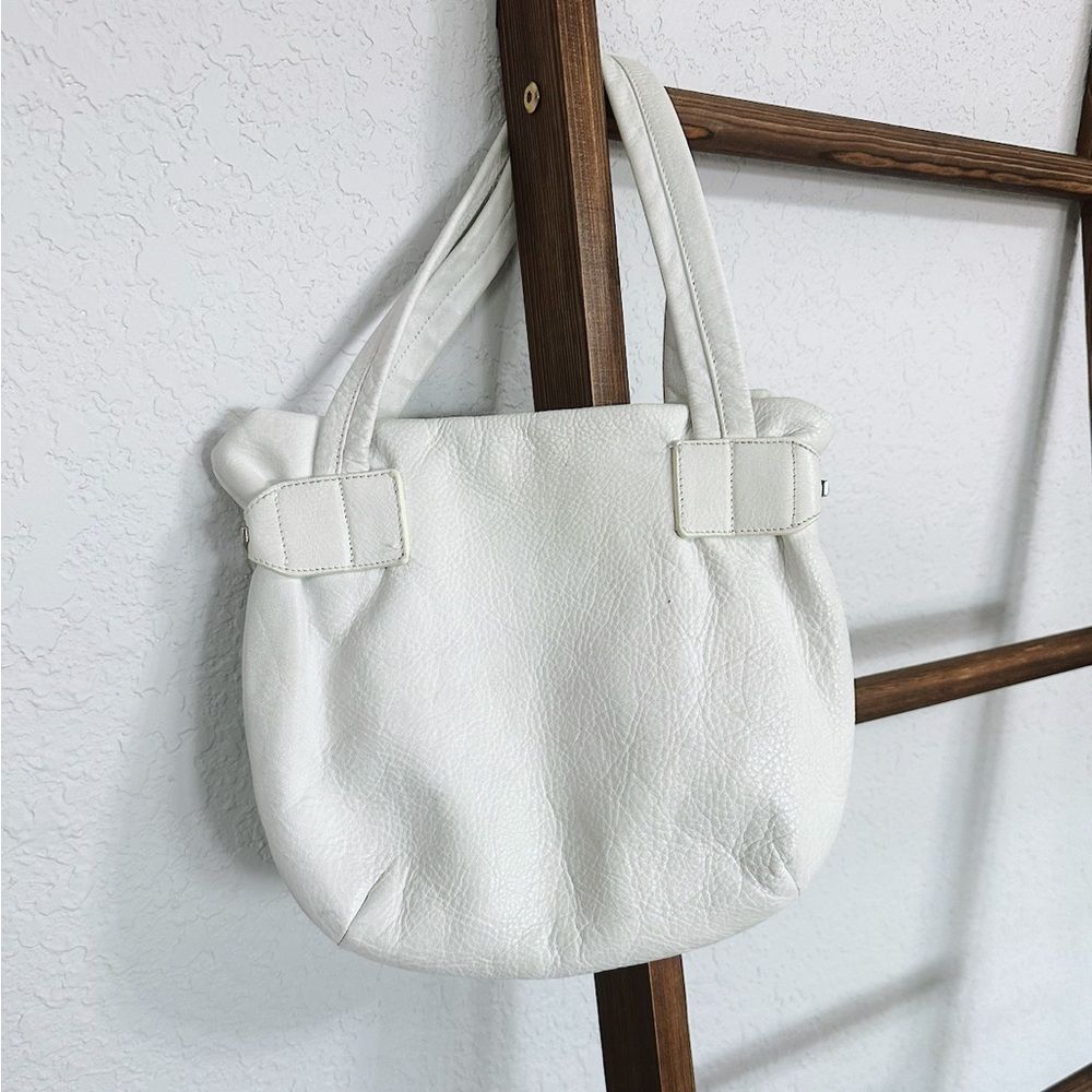 Petusco Vintage White Leather Handbag